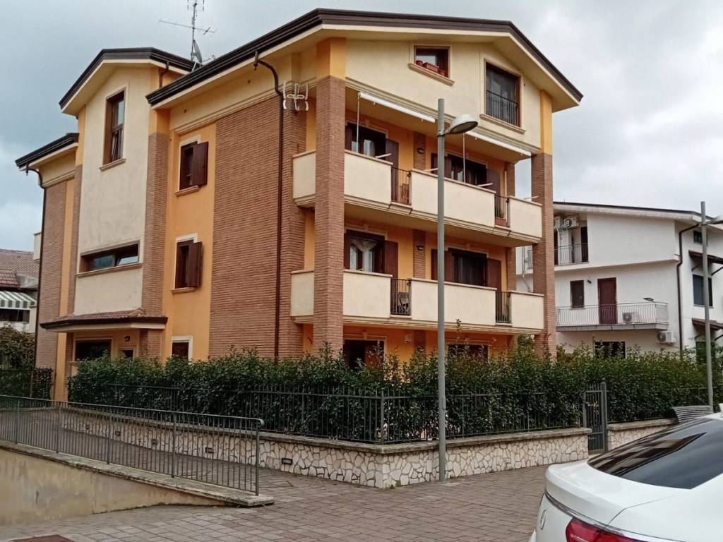 Appartamento a Airola in Via Matilde Serao - Foto 2