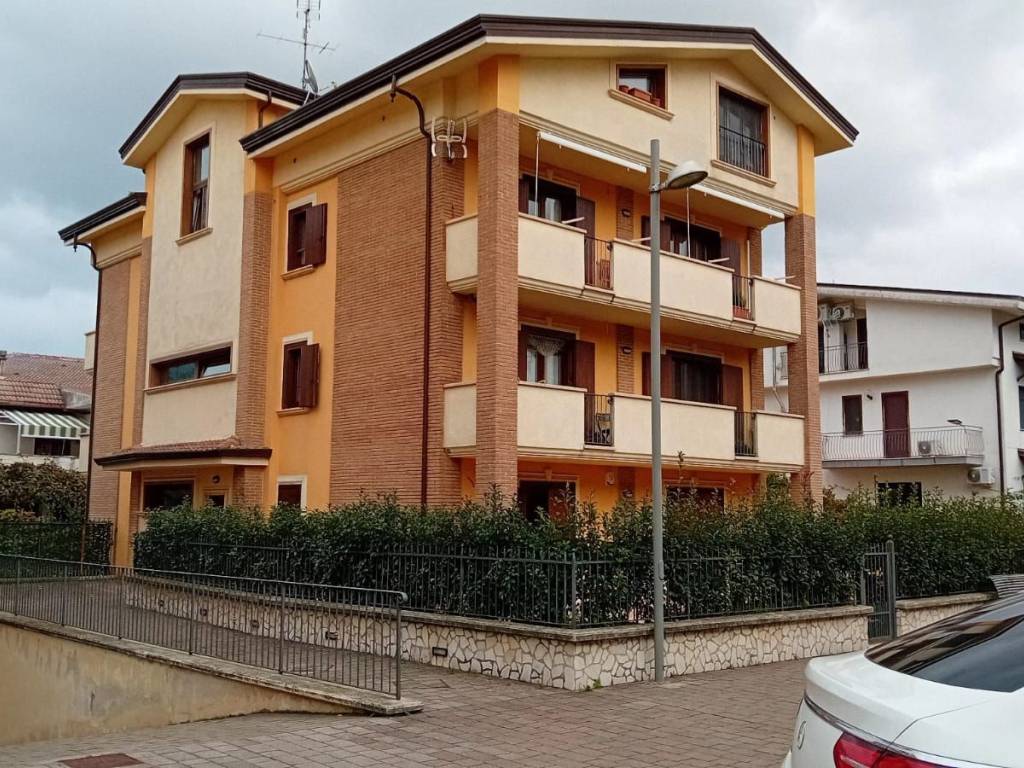 Appartamento a Airola in Via Matilde Serao - Foto 3