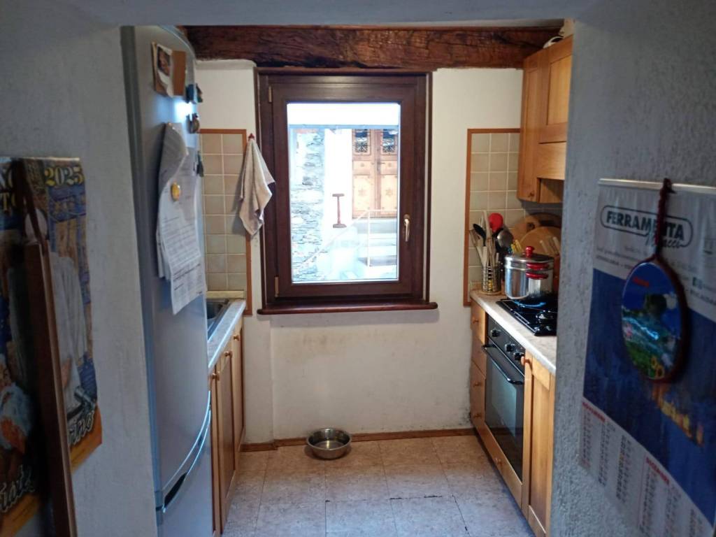 Casa indipendente a Varallo in Via Centro, 11 - Foto 5