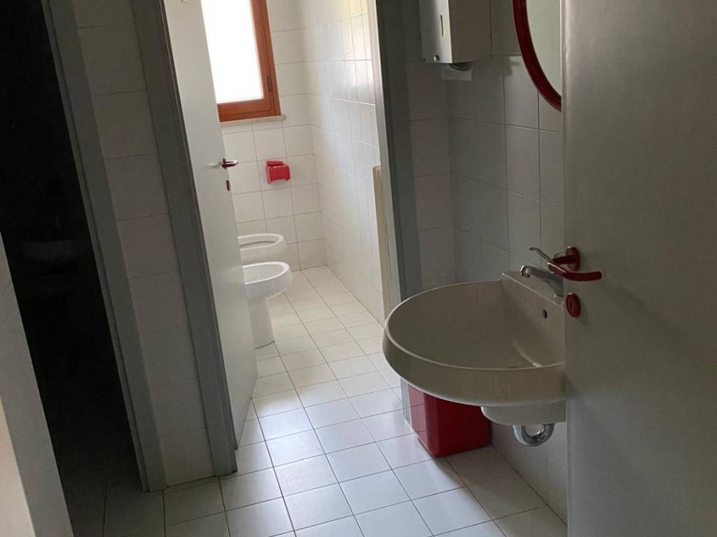 Immobile a Rimini in Viale Luigi Settembrini, 19 - Foto 3