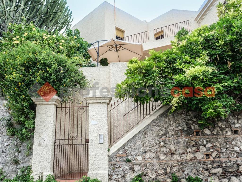 Villa a Pace del mela in Via Camastrà, 87 - Foto 2