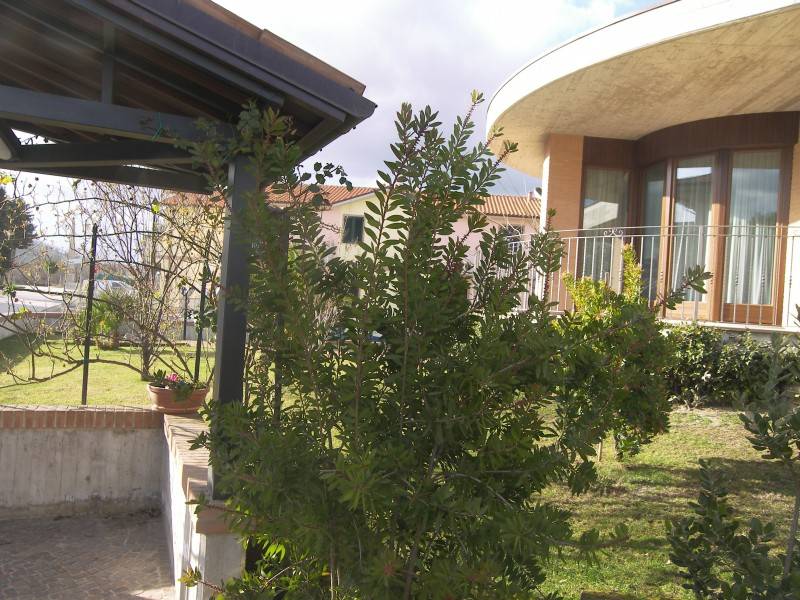 Villa a Monte roberto - Foto 2