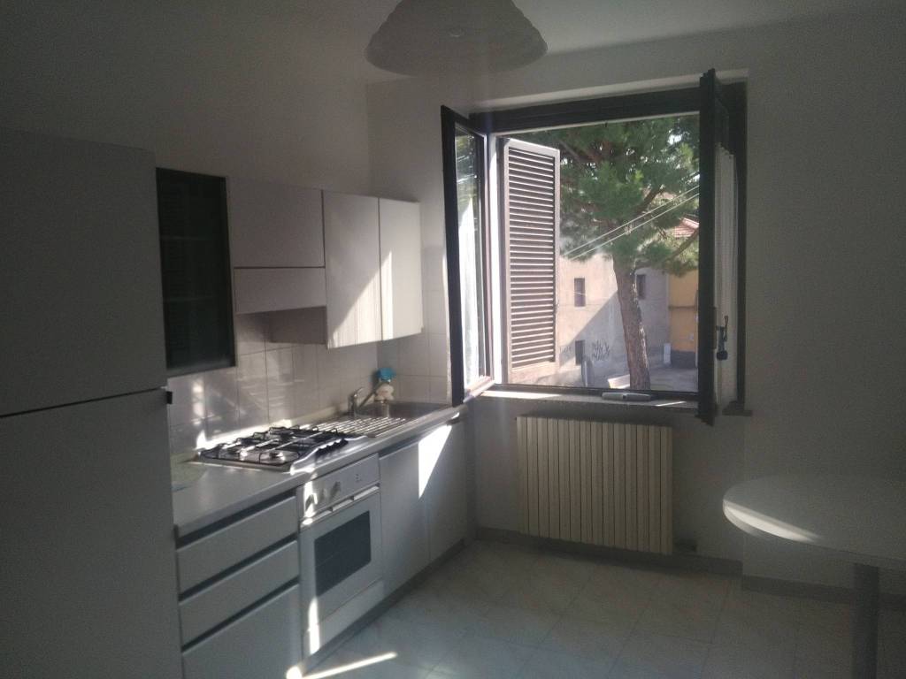 Appartamento a Cassano magnago in Via Giuseppe Mazzini, 5 - Foto 4