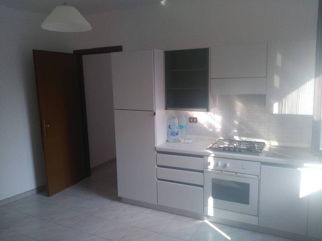 Appartamento a Cassano magnago in Via Giuseppe Mazzini, 5 - Foto 5