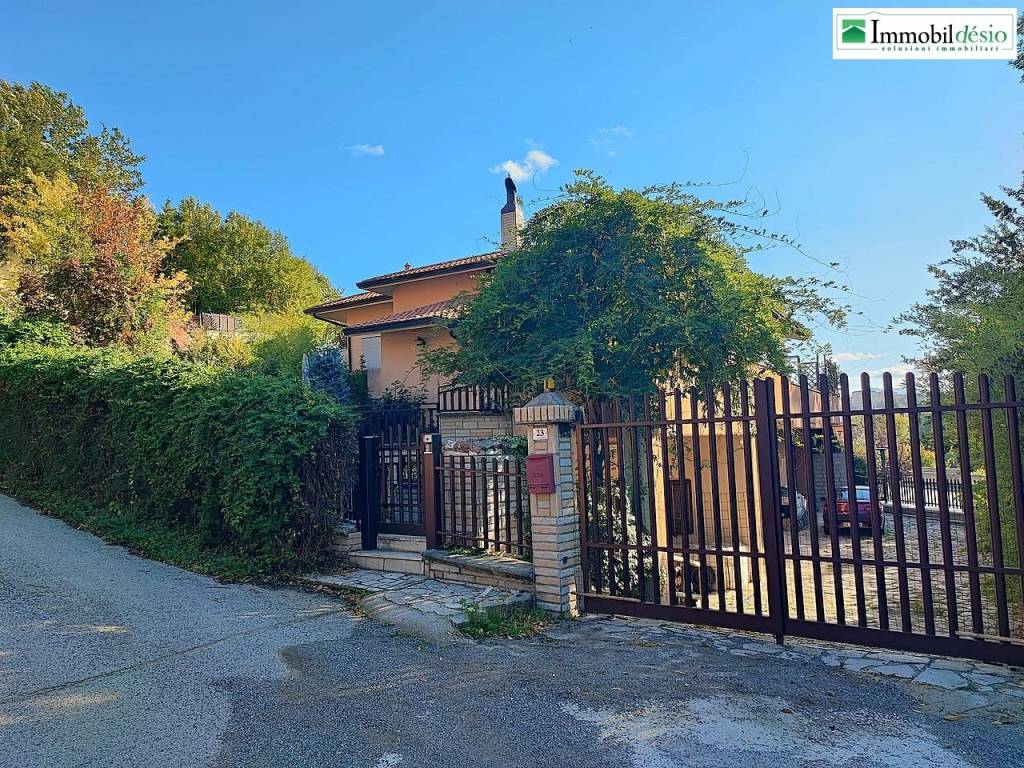 Villa a Potenza in Via Albert Luthuli, 23 - Foto 2