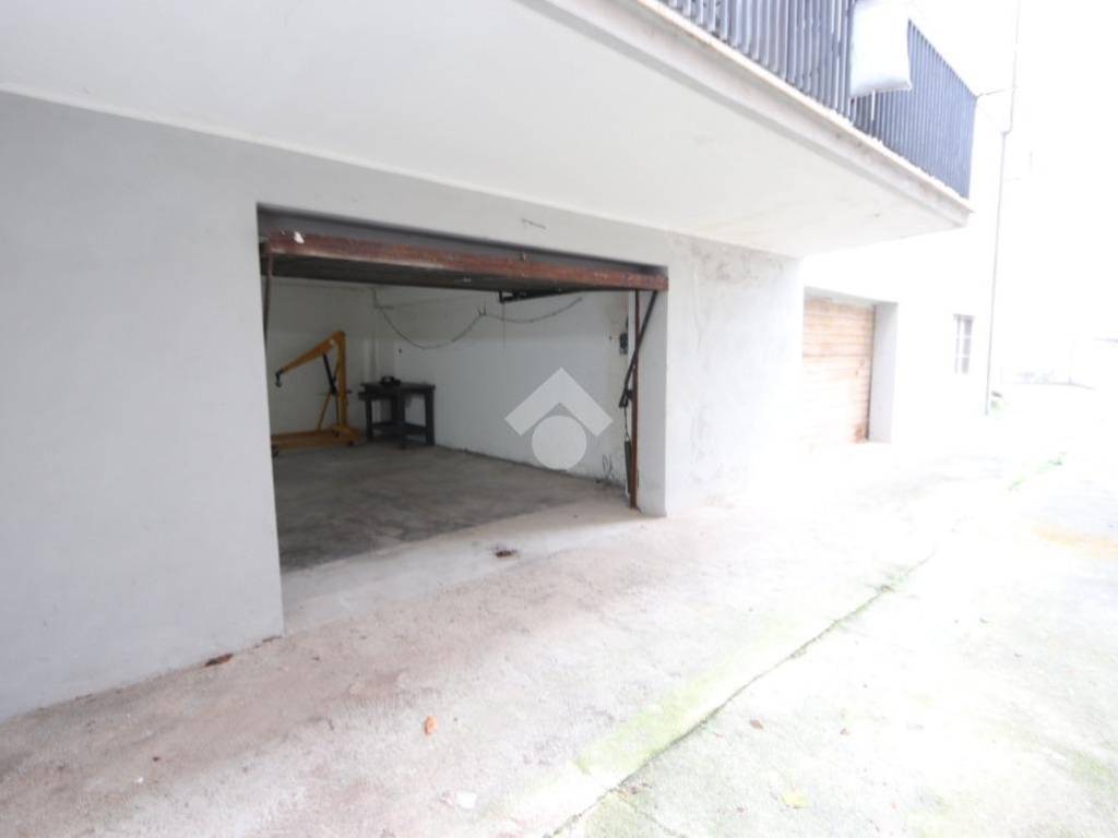 Box / garage a L'aquila in Via Armando Diaz, 3 - Foto 4