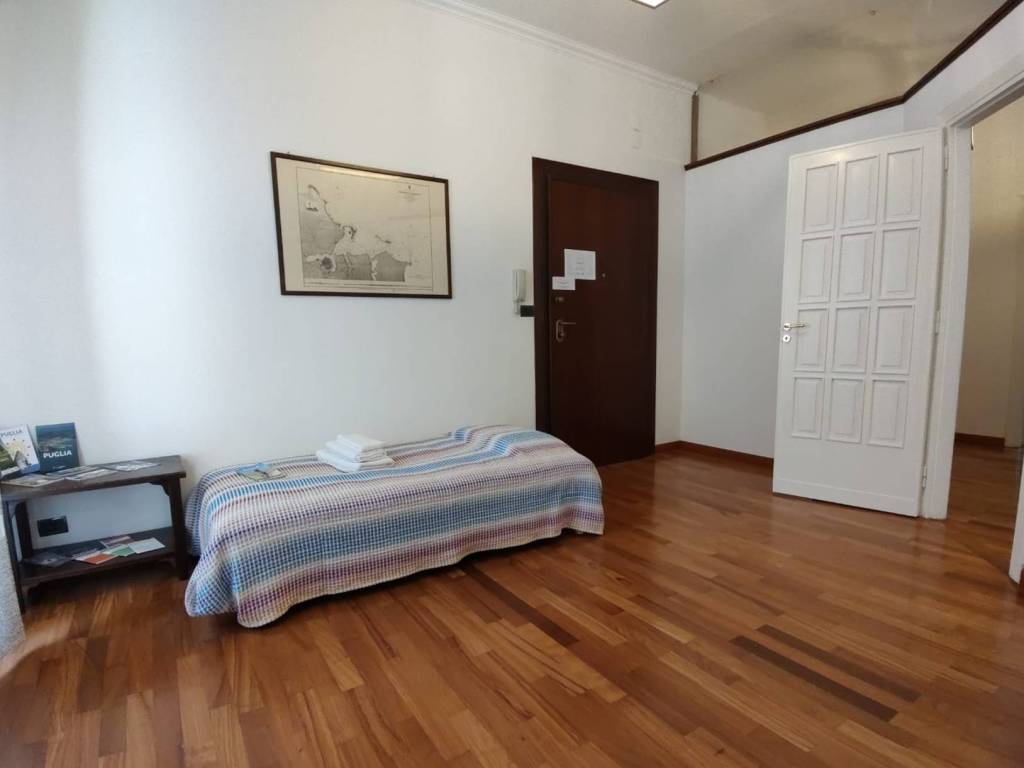 Appartamento a Brindisi in Via Marco Pacuvio - Foto 4