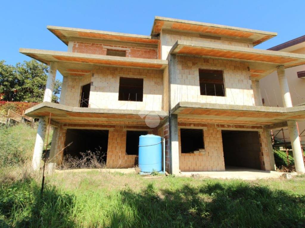 Villa a Montalto uffugo in GIOVANNI PAISIELLO, 13 - Foto 4