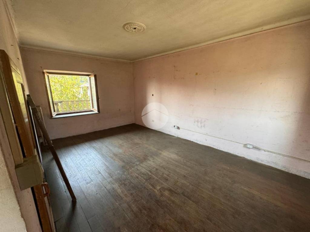 Casa indipendente a Bagnolo piemonte in VIA OLMETTO, 13 - Foto 3