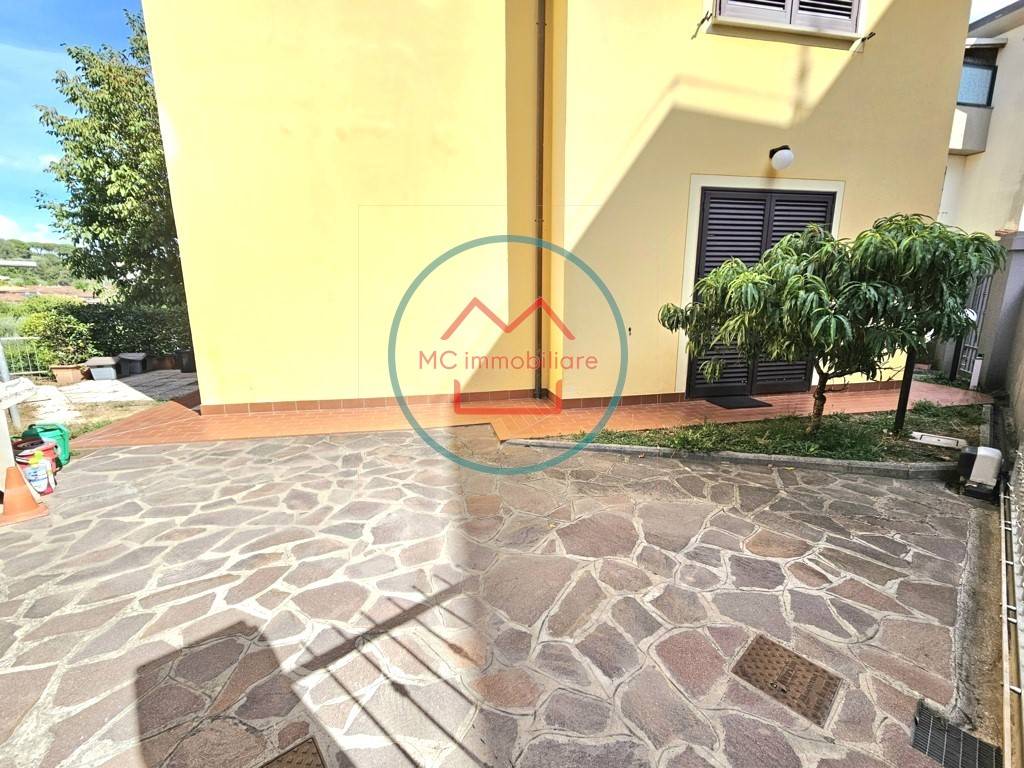 Villa a Buggiano in Via Giuseppe Mazzini - Foto 2