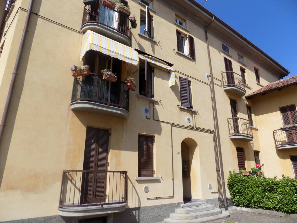 Appartamento a Galbiate in Piazza Alessandro Manzoni, 9 - Foto 2