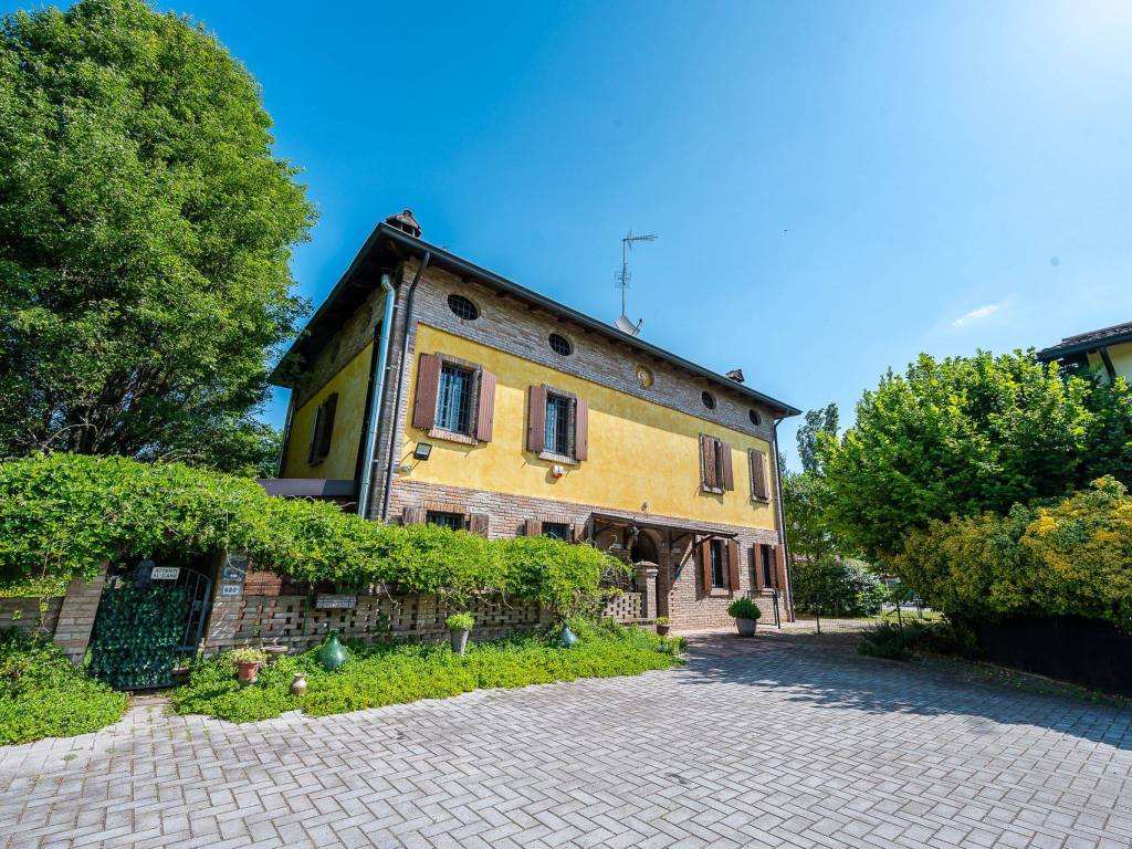 Villetta a schiera a Ravarino in Via Montenero, 41017 Ravarino MO, Italia - Foto 3