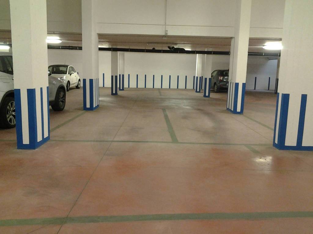 Box / garage a Cagliari in Via Padova - Foto 2