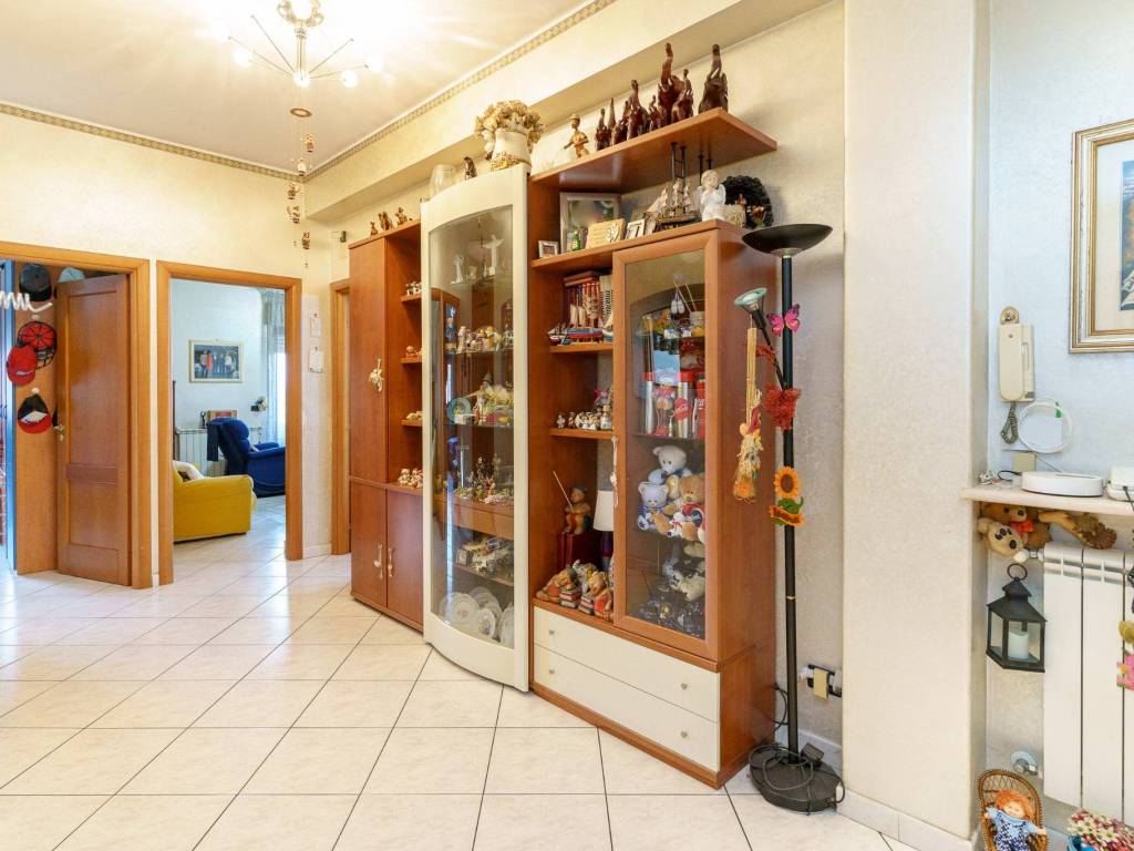 Appartamento a Sant'agata li battiati in Via Salvo D'Acquisto, 6 - Foto 2