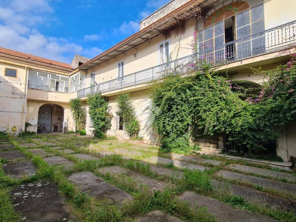 Casa indipendente a Casapulla in Via Vescovo Natale, 41 - Foto 3