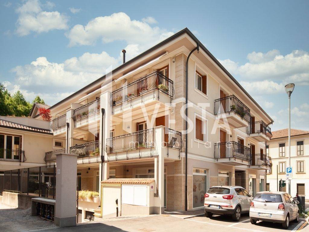 Immobile a Barzanò in Viale Luciano Manara - Foto 2