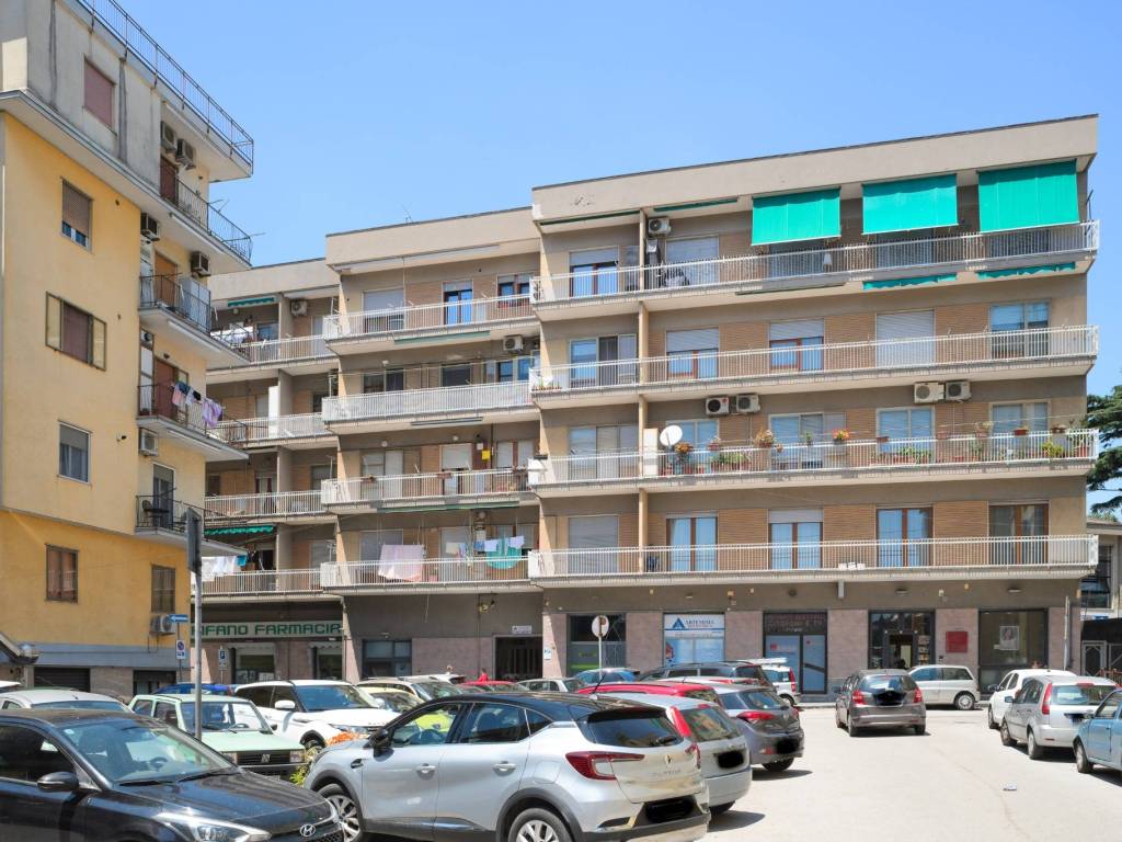 Appartamento a Salerno in Via Nicola Buonservizi, 7 - Foto 3