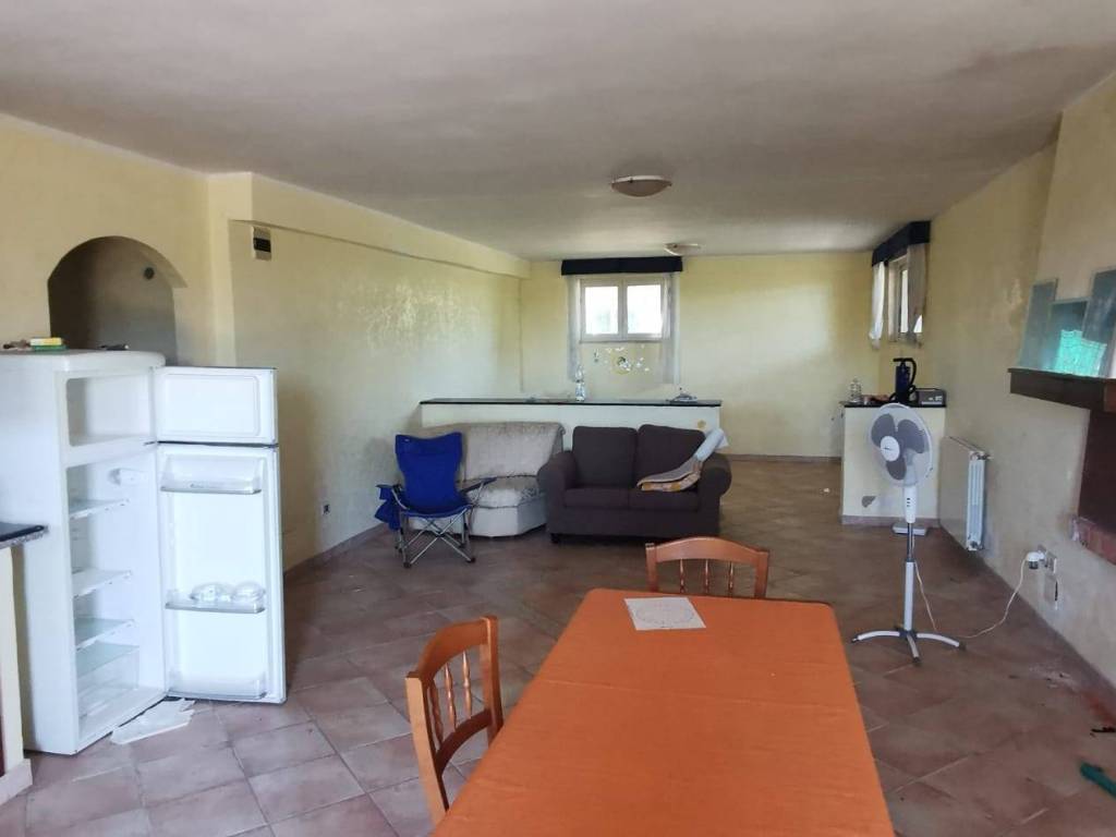 Villa a Aprilia in Via Aurelio Saffi, 32 - Foto 2