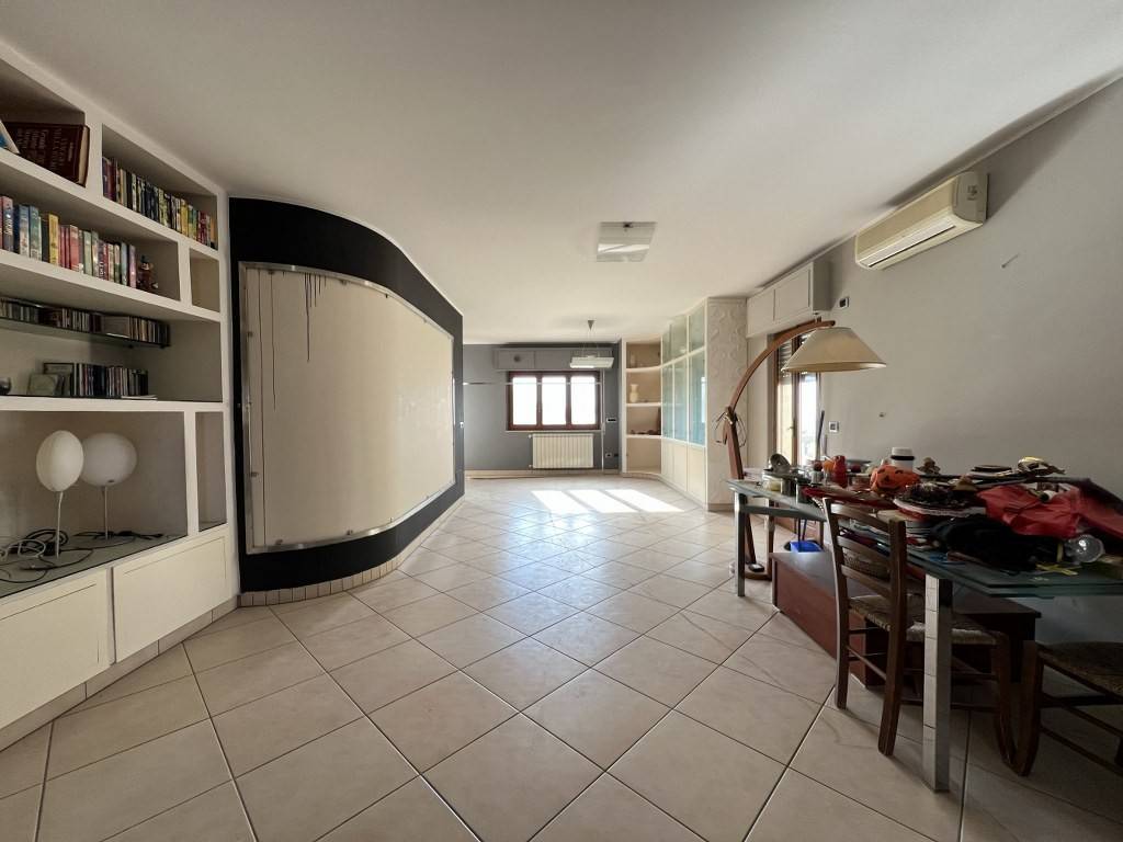 Appartamento a Reggio calabria in Via Lia, 44 - Foto 5