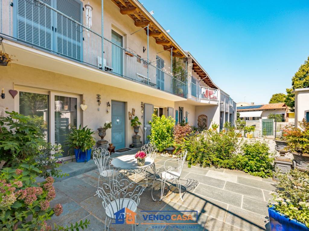 Villa a Savigliano in Via Davide Calandra, 36 - Foto 2