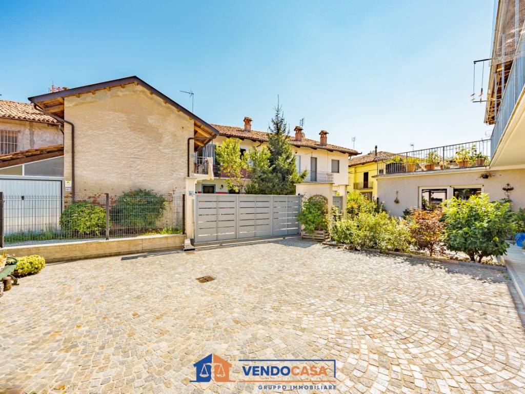 Villa a Savigliano in Via Davide Calandra, 36 - Foto 4