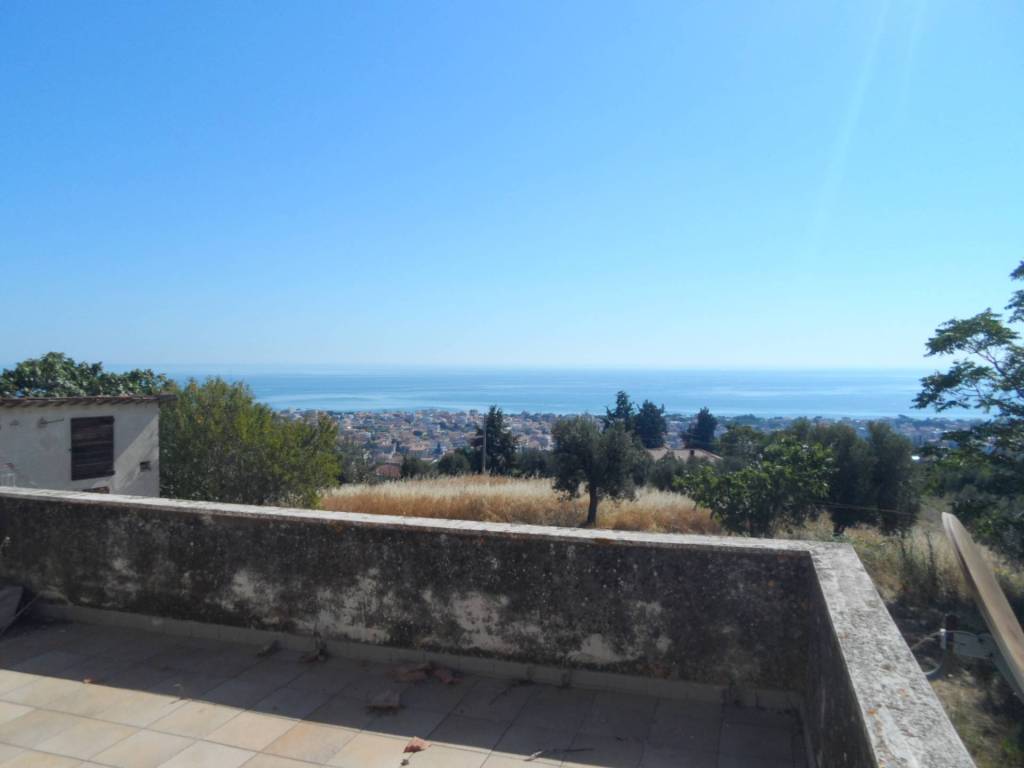 Rustico / casale a Tortoreto in Via Panoramica - Foto 3
