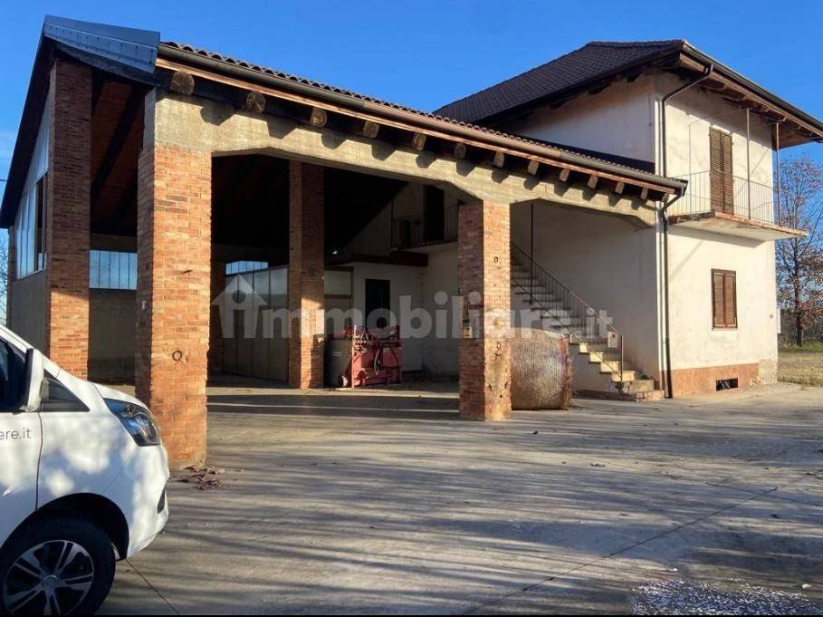 Rustico / casale a Cuneo in Via Villafalletto - Foto 2