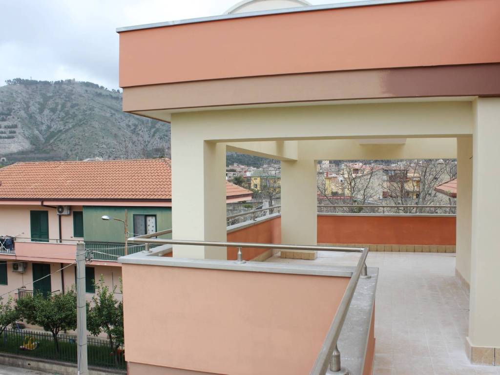 Appartamento a Maddaloni in Via Appia, 311 - Foto 2