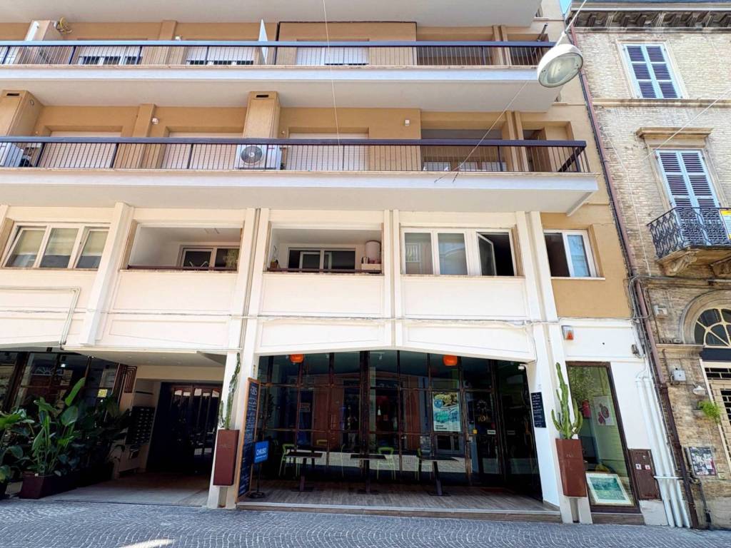 Appartamento a San benedetto del tronto in via xx settembre, 15 - Foto 3