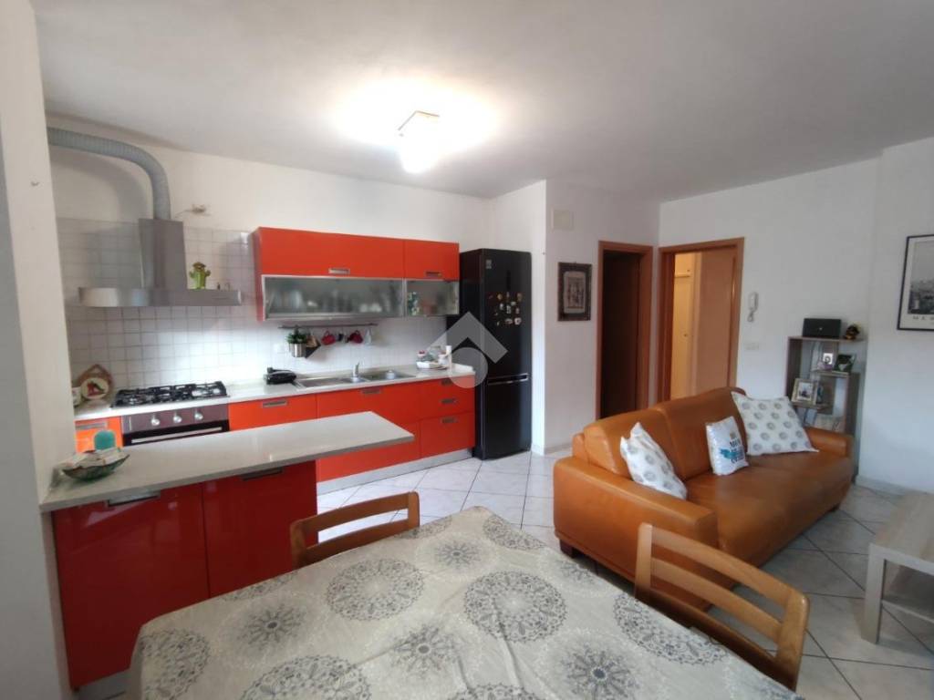 Appartamento a Folignano in Via Piazza Rozzi, 7 - Foto 3