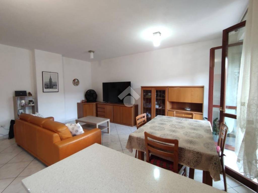 Appartamento a Folignano in Via Piazza Rozzi, 7 - Foto 4