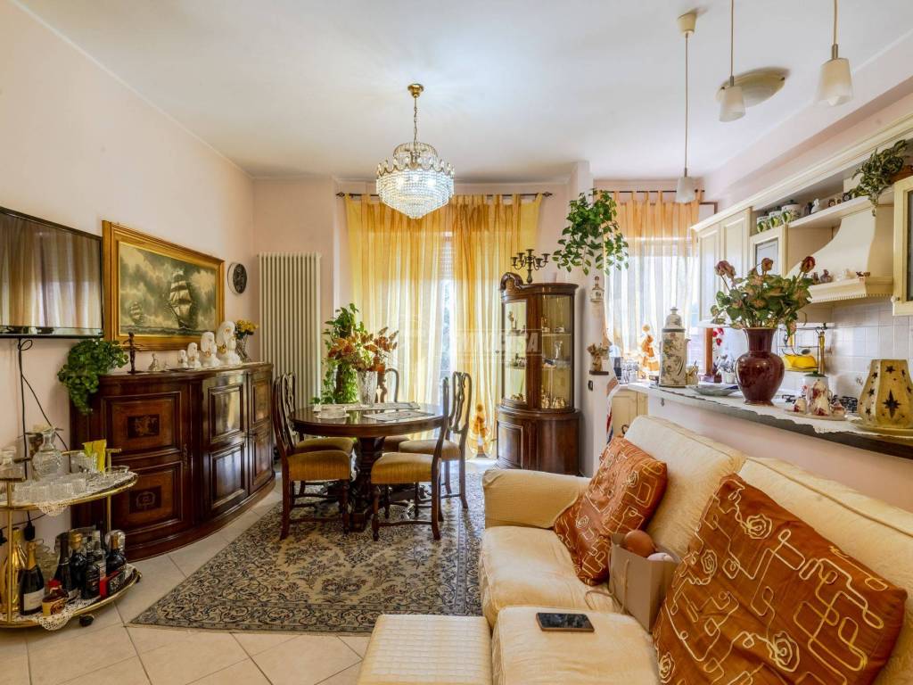 Appartamento a Civitanova marche in Via Castelfidardo 64 - Foto 3