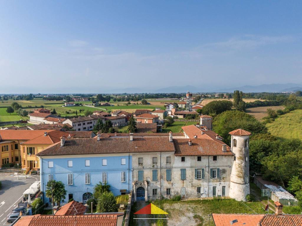 Casa indipendente a Villafalletto in Piazza Falletti, 21 - Foto 2