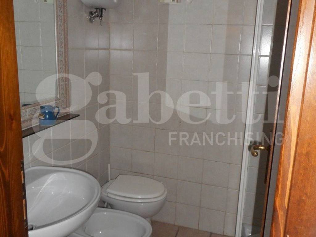 Appartamento a Gaeta in VICO 6 PIAZZA DELLE SIRENE, 4 - Foto 4