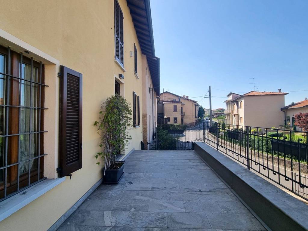 Appartamento a Casatenovo in Via della Resistenza - Foto 2