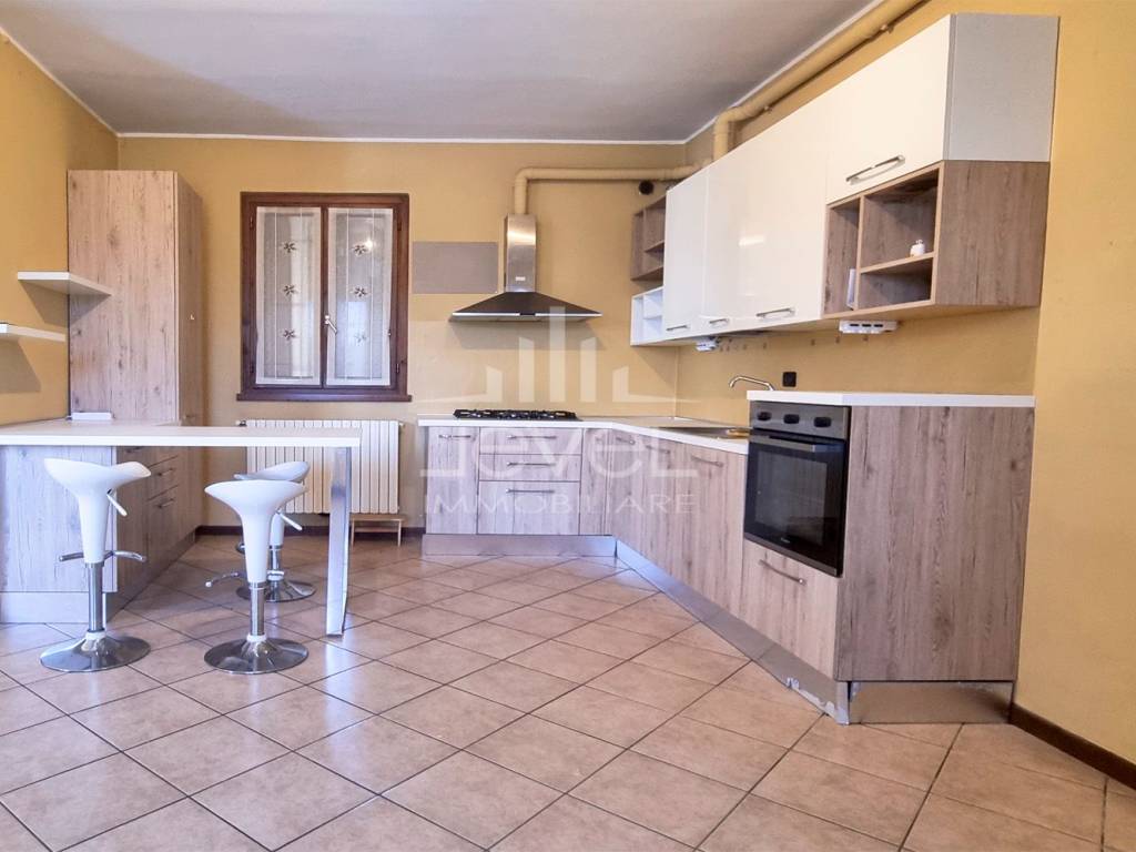 Appartamento a Casatenovo in Via della Resistenza - Foto 3