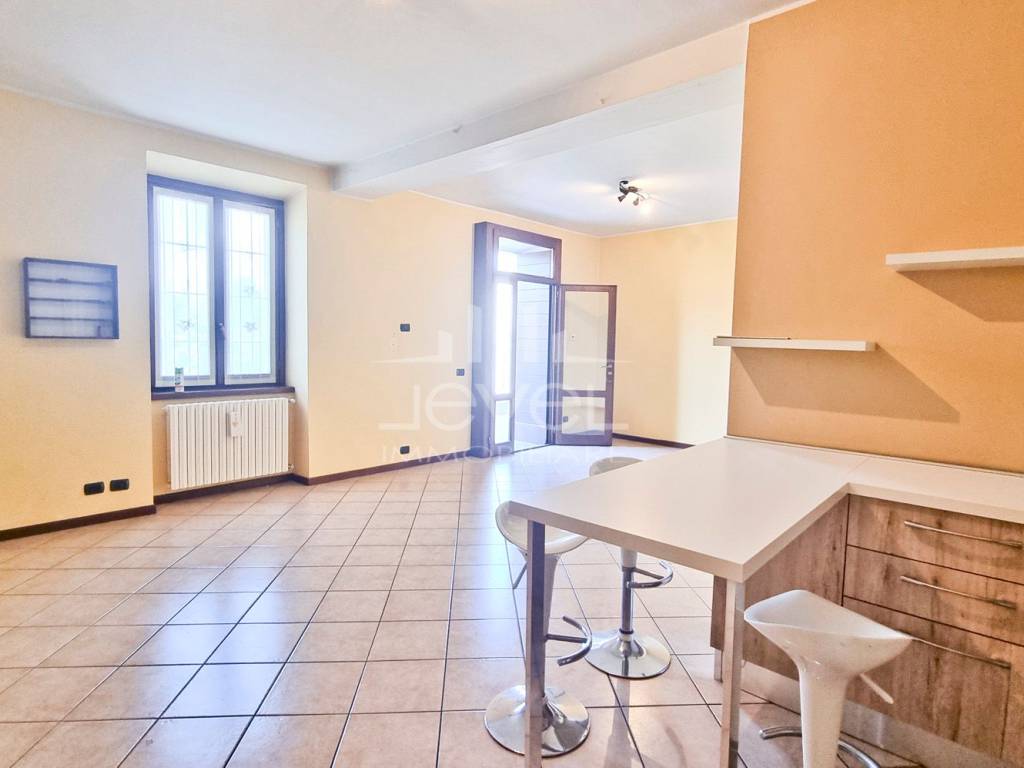 Appartamento a Casatenovo in Via della Resistenza - Foto 5