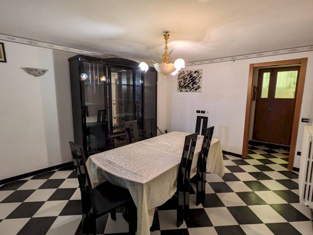 Casa indipendente a Roccamandolfi in Via San Sebastiano, 3 - Foto 4