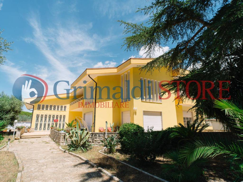 Villa a Trepuzzi in Via Sant'Elia - Foto 5