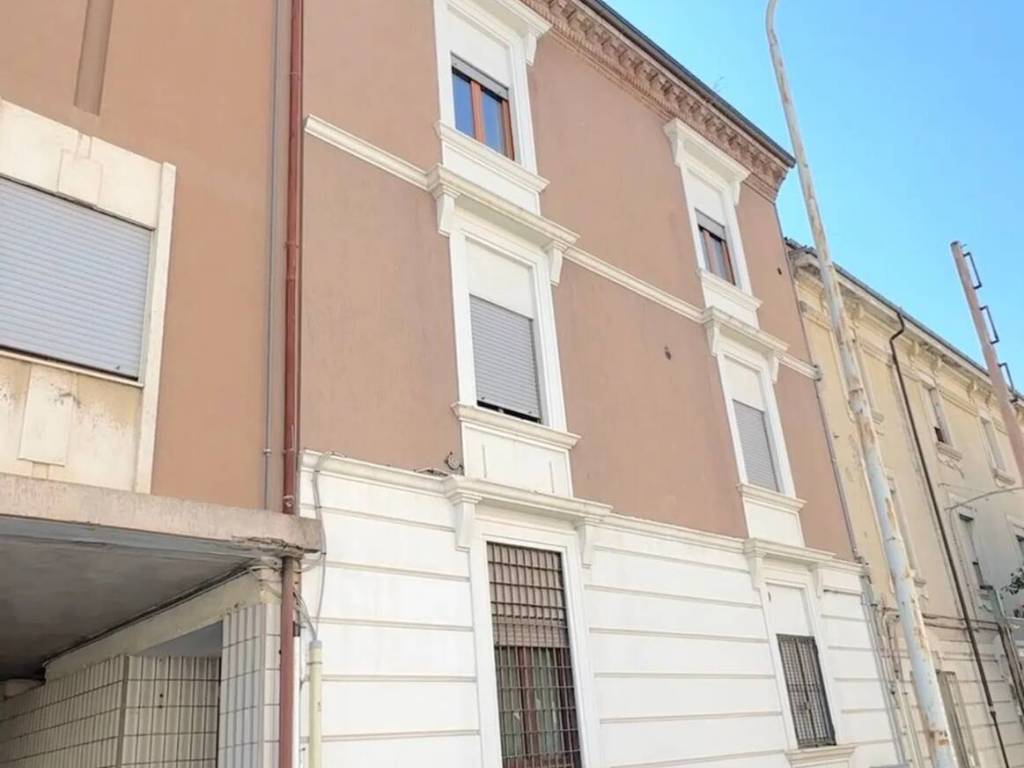 Appartamento a Campobasso in Viale Principe Di Piemonte, 59 - Foto 4