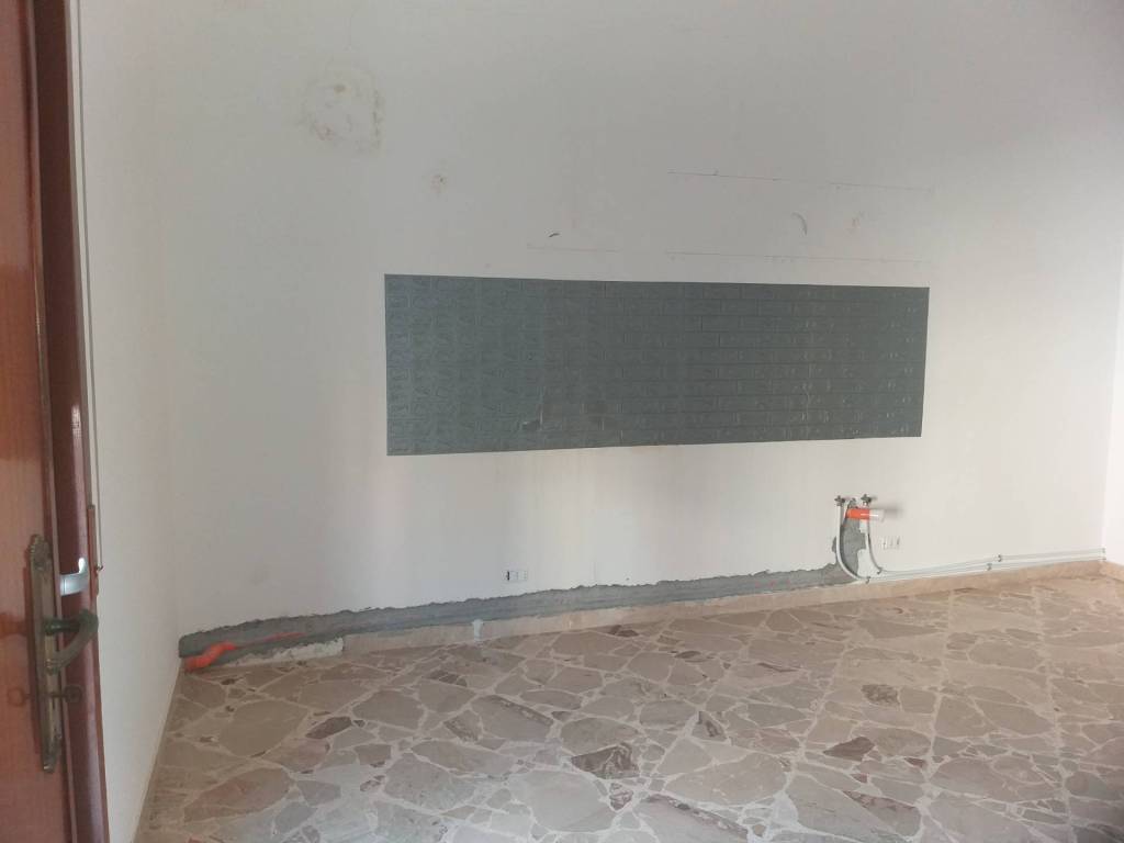 Casa indipendente a Castelvetrano in via Alcide de Gasperi - Foto 3