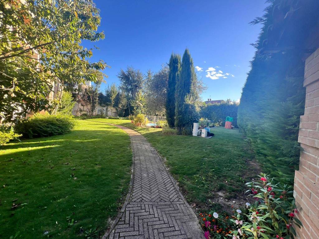 Villa a Boves in Via San Mauro - Foto 4
