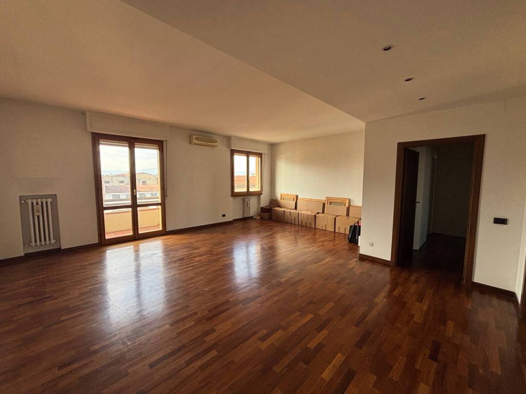 Appartamento a Prato in Via Ferdinando Baldanzi - Foto 4