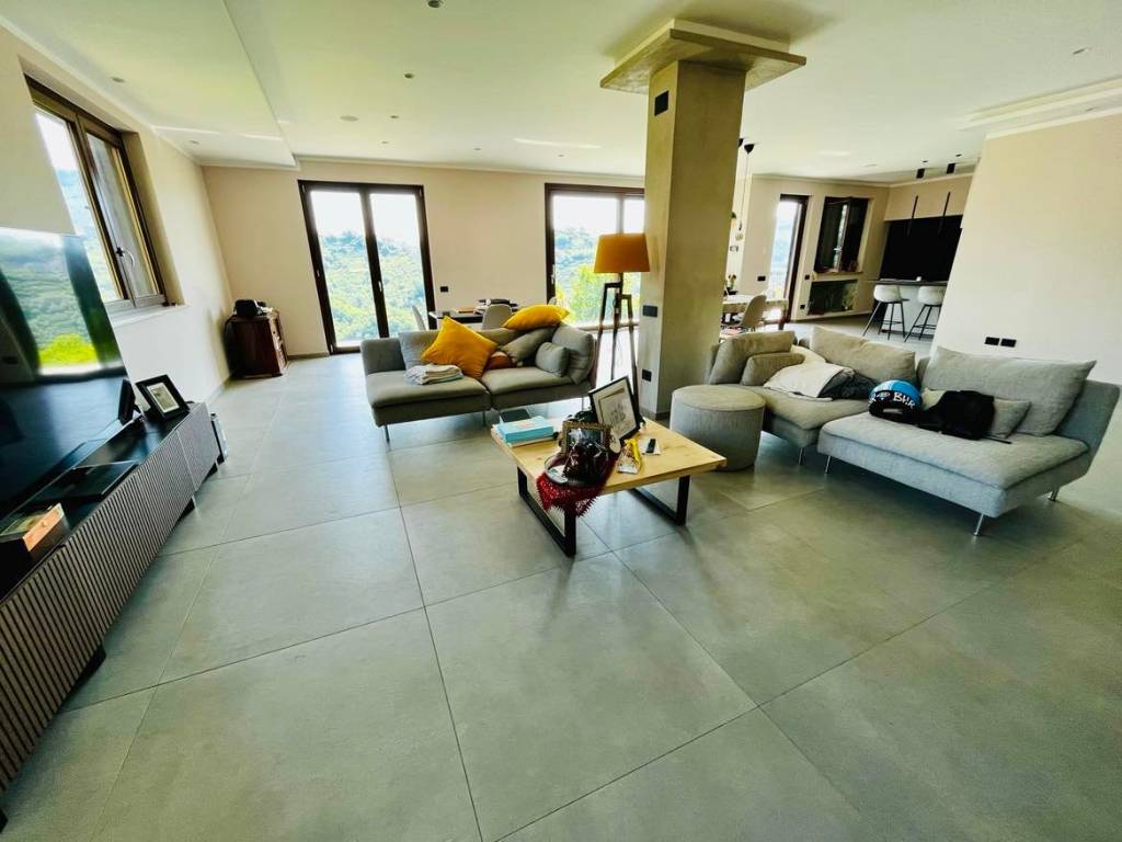 Villa a Salerno in Via Giovi Bottiglieri - Foto 3