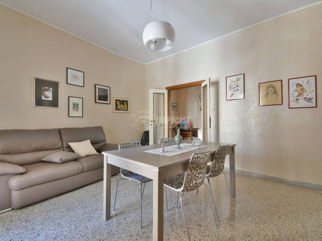 Appartamento a Ascoli piceno in Largo Gaspare Spontini 5 - Foto 2