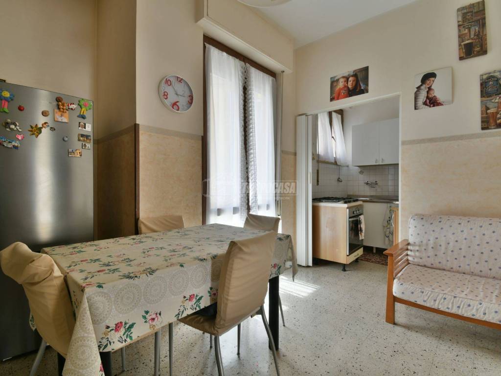 Appartamento a Ascoli piceno in Largo Gaspare Spontini 5 - Foto 4