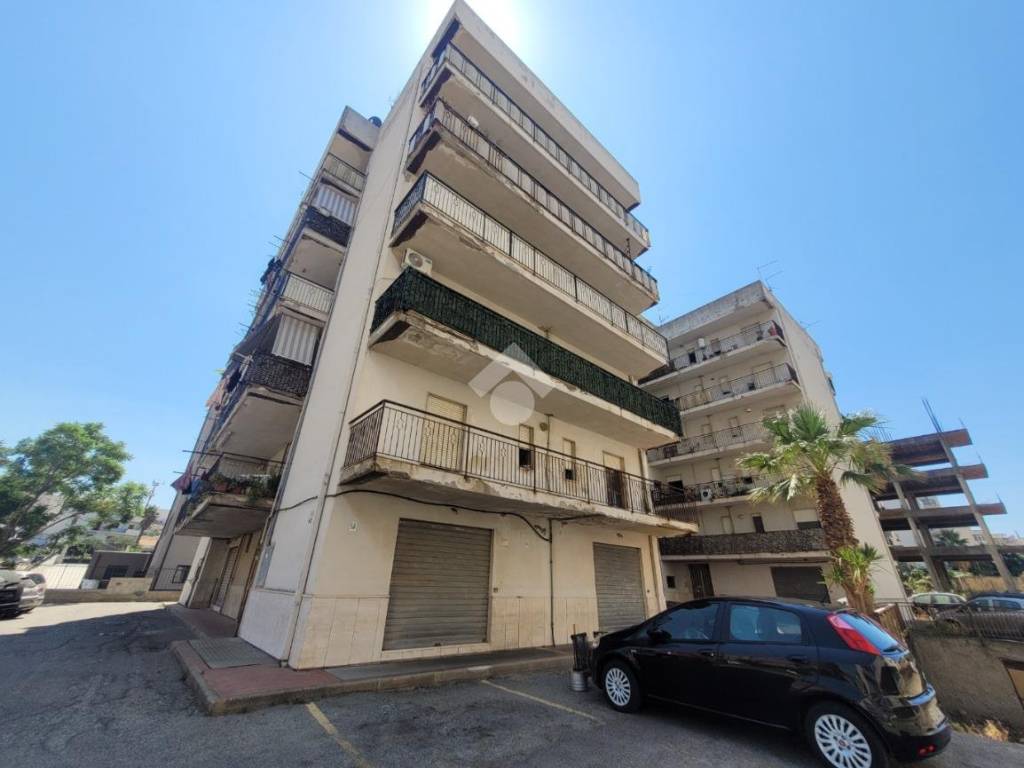 Appartamento a Reggio calabria in Traversa I di Strada Statale 106 Jonica, 32 - Foto 2