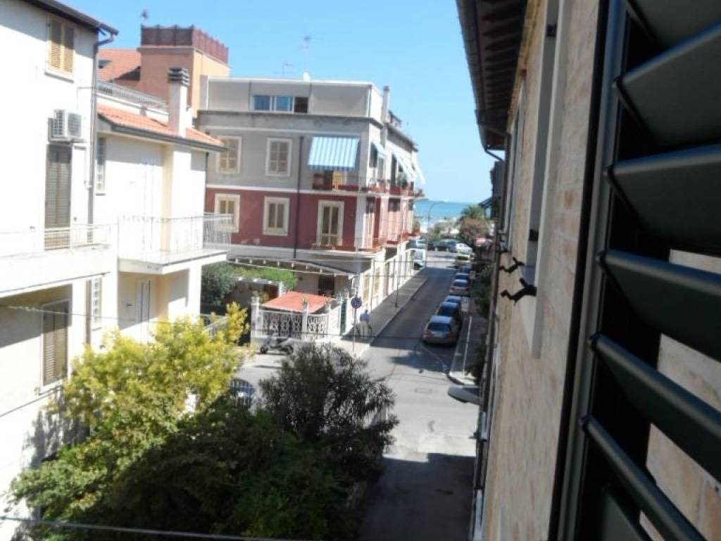 Appartamento a San benedetto del tronto in Via Trento - Foto 3