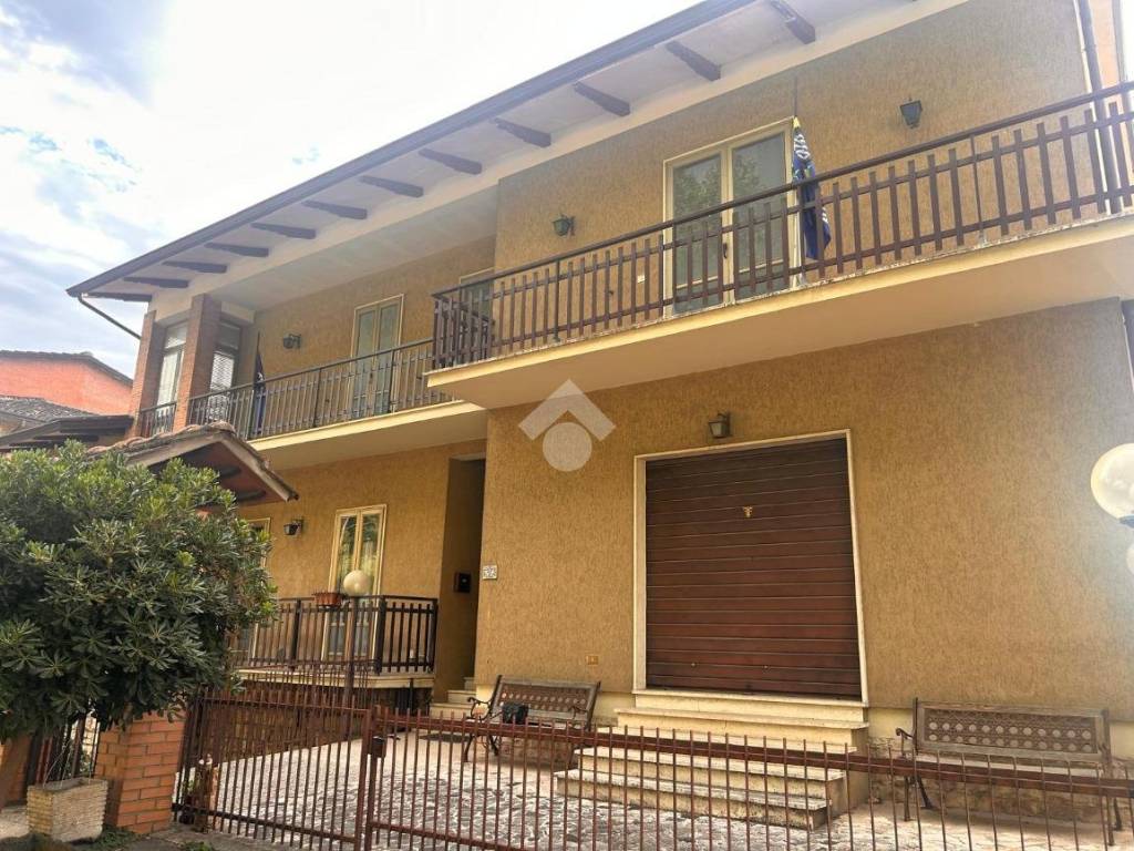 Villa a Deruta in Via Tiberina, 42 - Foto 2