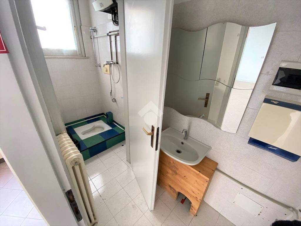 Box / garage a Borgo virgilio in Via Cisa - Foto 4